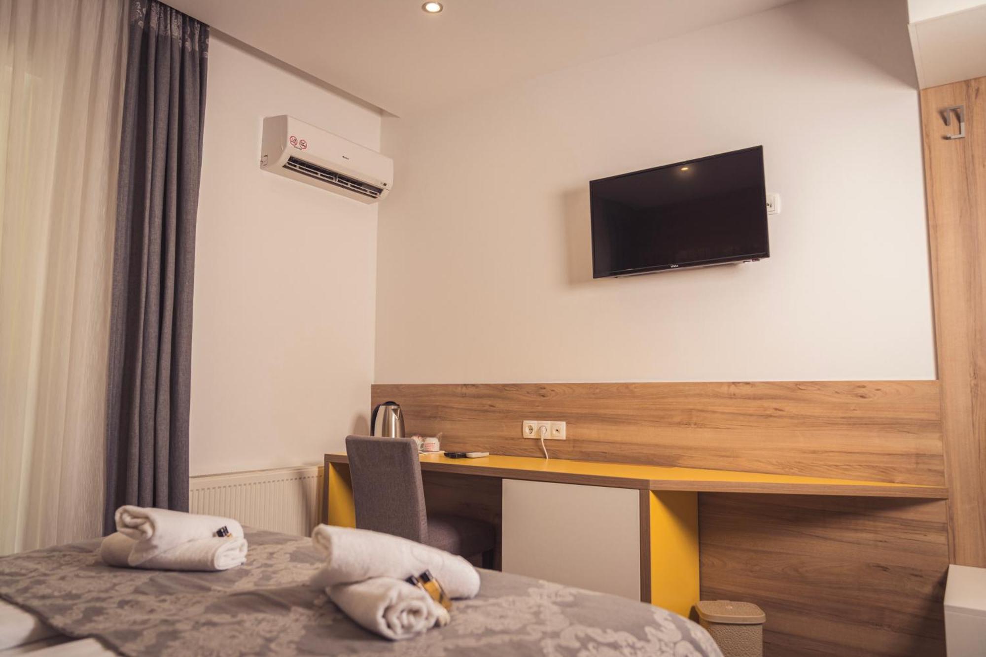 Hotel Tazz - River Front Oasis Collection Бихач Экстерьер фото