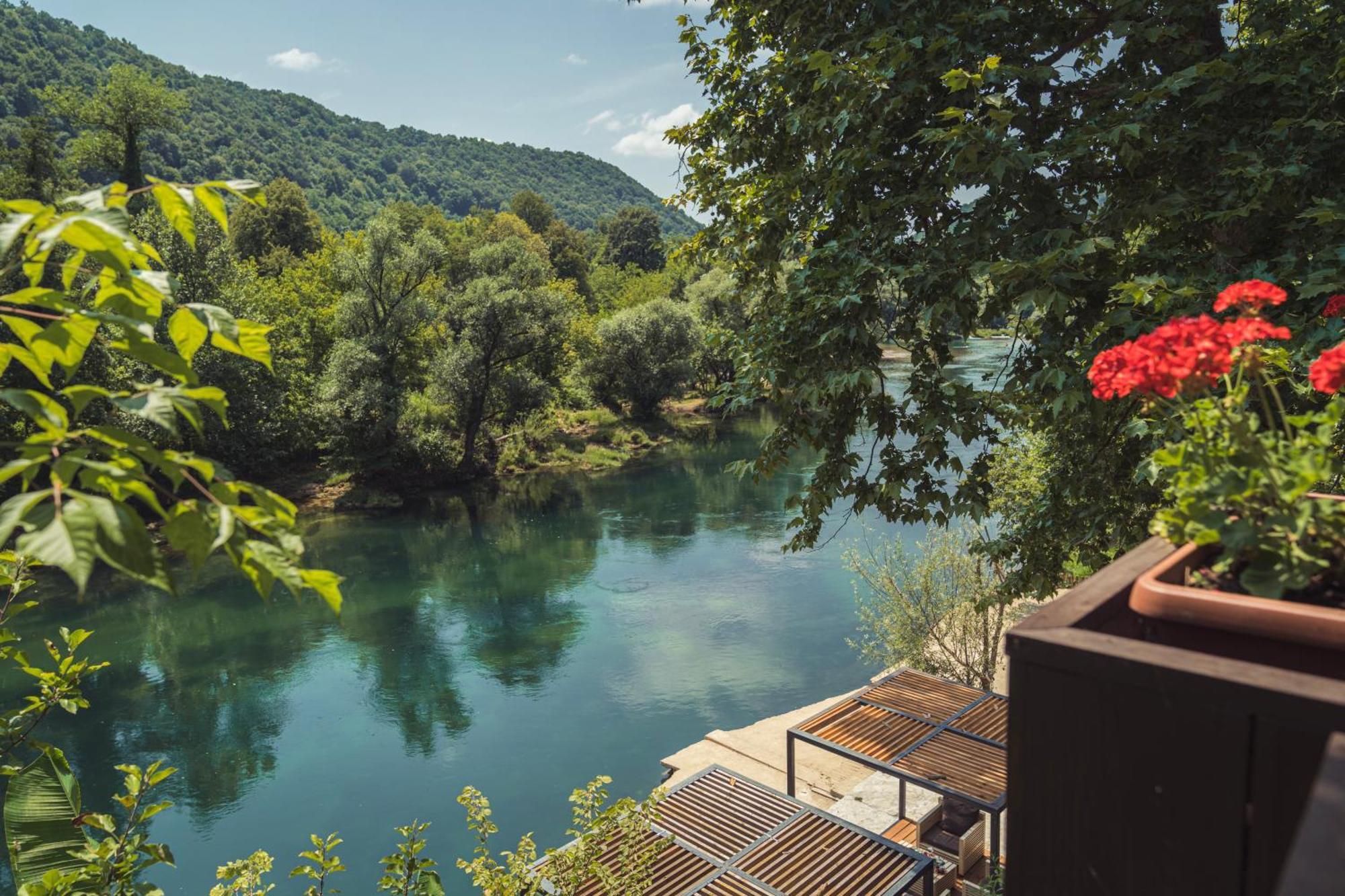 Hotel Tazz - River Front Oasis Collection Бихач Экстерьер фото