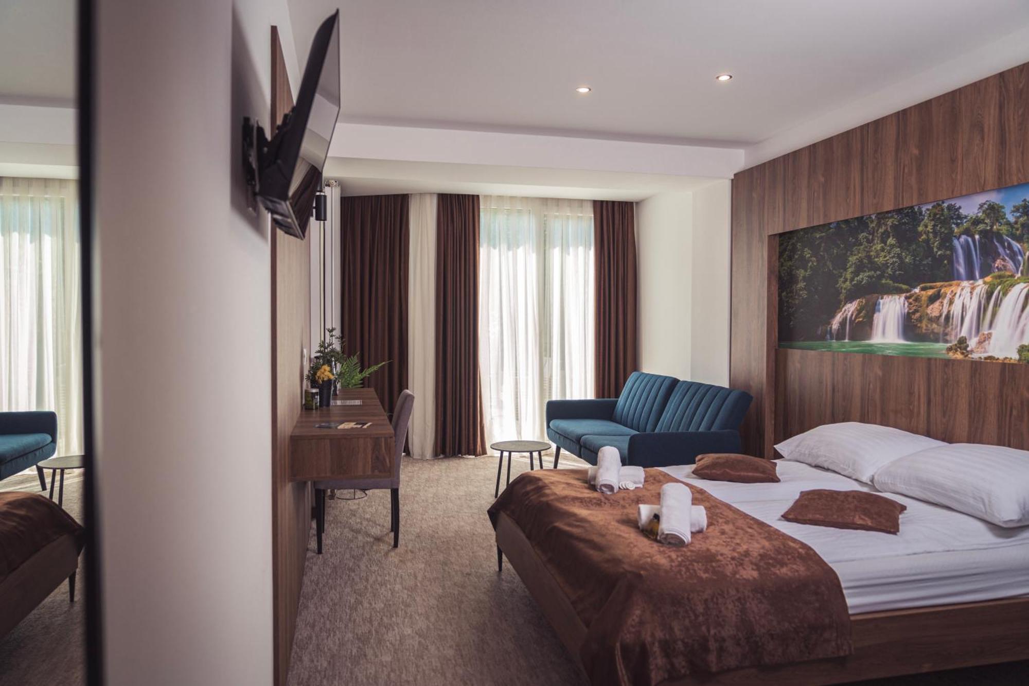 Hotel Tazz - River Front Oasis Collection Бихач Экстерьер фото