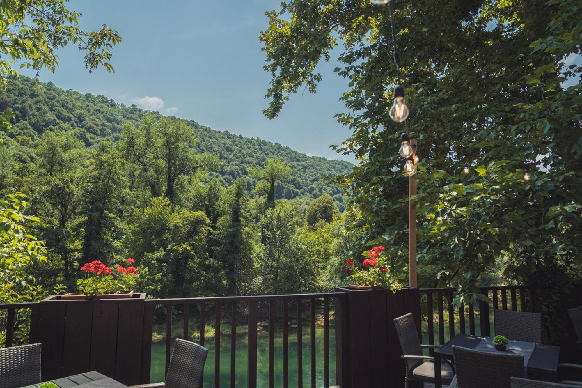 Hotel Tazz - River Front Oasis Collection Бихач Экстерьер фото