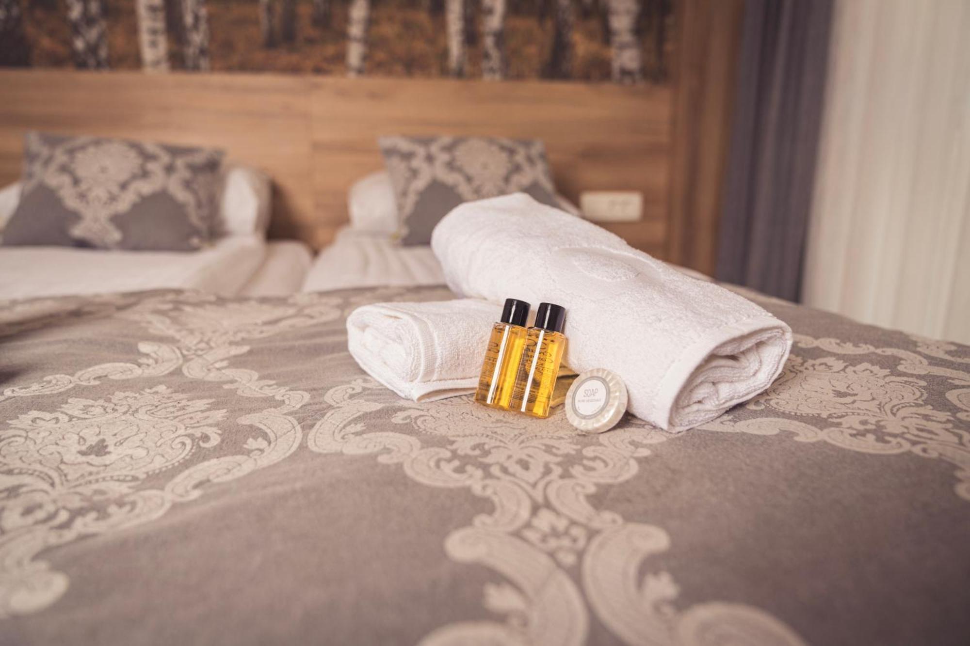 Hotel Tazz - River Front Oasis Collection Бихач Экстерьер фото