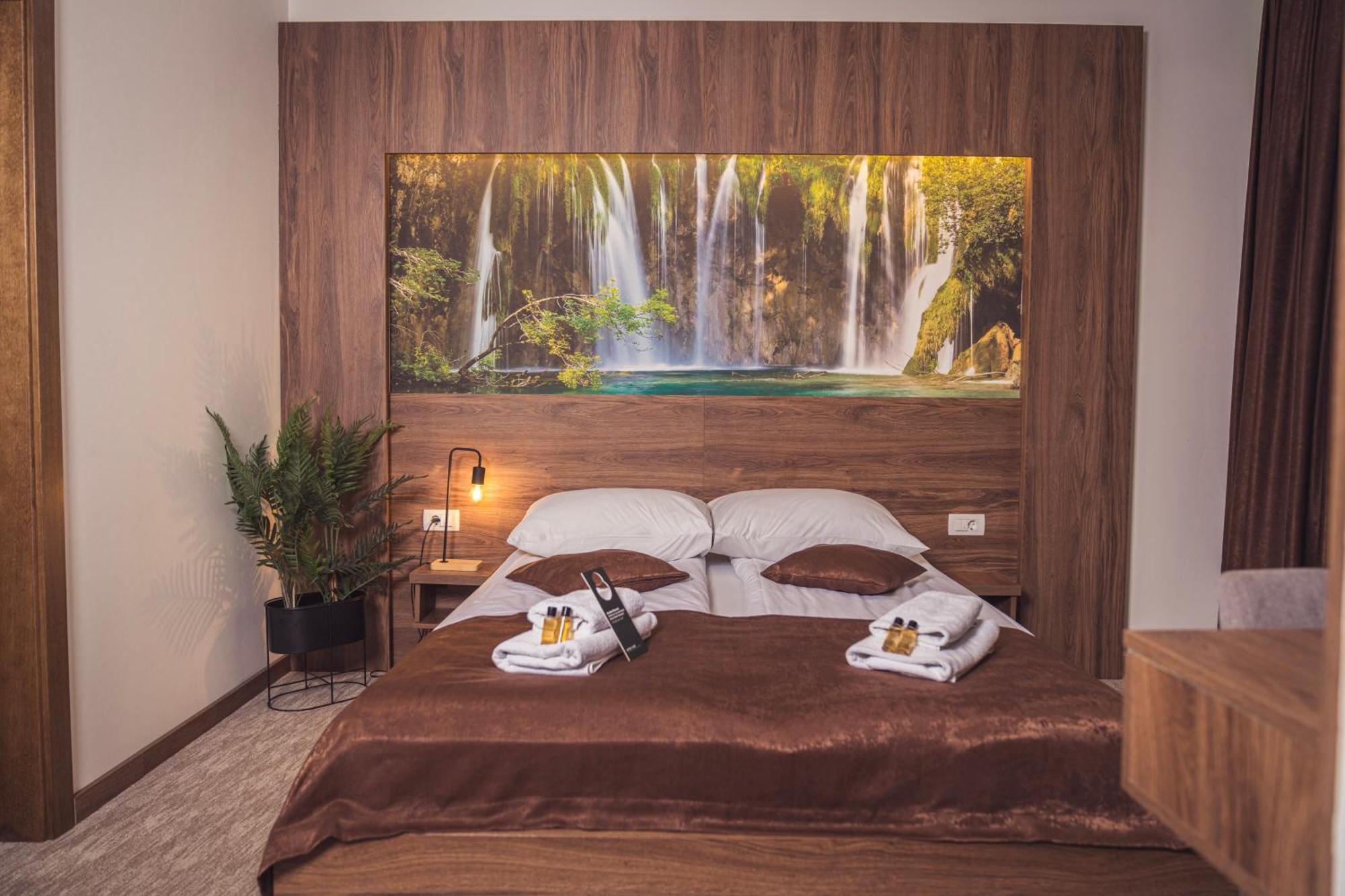 Hotel Tazz - River Front Oasis Collection Бихач Экстерьер фото